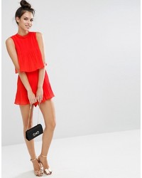 roter kurzer Jumpsuit von Asos