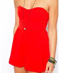 roter kurzer Jumpsuit von Asos