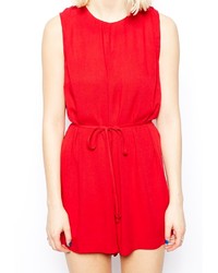 roter kurzer Jumpsuit von Asos