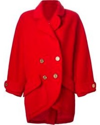 roter Mantel von Chanel
