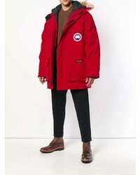 roter Parka von Canada Goose