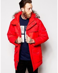roter Parka von The North Face