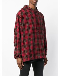 roter Pullover mit einem Kapuze mit Schottenmuster von Balenciaga