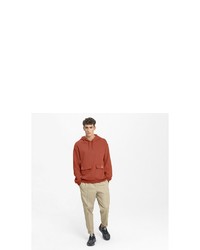 roter Pullover mit einem Kapuze von Puma