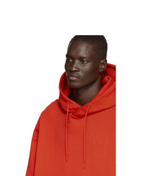 roter Pullover mit einem Kapuze von Y-3