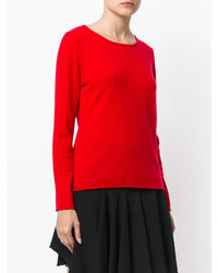 roter Pullover mit einem Rundhalsausschnitt