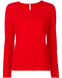 roter Pullover mit einem Rundhalsausschnitt