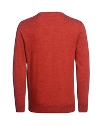 roter Pullover mit einem V-Ausschnitt von Bexleys man