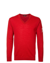 roter Pullover mit einem V-Ausschnitt von Loveless