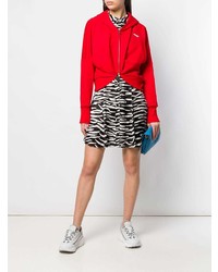 roter Pullover mit einer Kapuze von MSGM