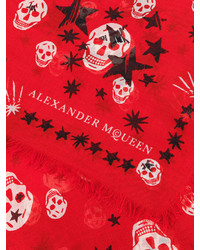 roter Schal mit Sternenmuster von Alexander McQueen