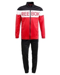 roter Trainingsanzug von Reebok