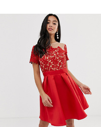 rotes ausgestelltes Kleid aus Spitze von Little Mistress Petite