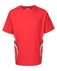 rotes bedrucktes T-Shirt mit einem Rundhalsausschnitt von A Bathing Ape