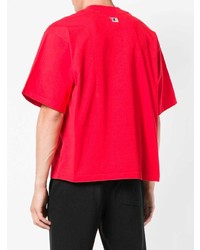 rotes bedrucktes T-Shirt mit einem Rundhalsausschnitt von Reebok