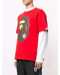 rotes bedrucktes T-Shirt mit einem Rundhalsausschnitt von A Bathing Ape