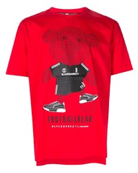 rotes bedrucktes T-Shirt mit einem Rundhalsausschnitt von Blackbarrett