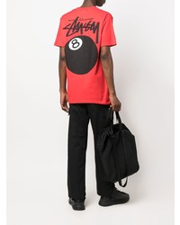 rotes bedrucktes T-Shirt mit einem Rundhalsausschnitt von Stussy