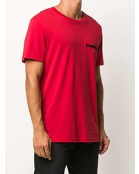 rotes bedrucktes T-Shirt mit einem Rundhalsausschnitt von Moschino