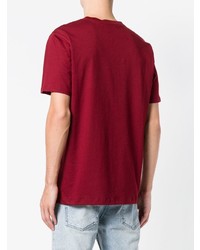 rotes bedrucktes T-Shirt mit einem Rundhalsausschnitt von CK Calvin Klein