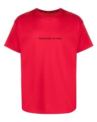 rotes bedrucktes T-Shirt mit einem Rundhalsausschnitt von F.A.M.T.