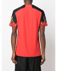 rotes bedrucktes T-Shirt mit einem Rundhalsausschnitt von adidas