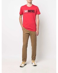 rotes bedrucktes T-Shirt mit einem Rundhalsausschnitt von Diesel