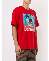 rotes bedrucktes T-Shirt mit einem Rundhalsausschnitt von Supreme