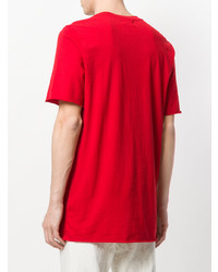 rotes bedrucktes T-Shirt mit einem Rundhalsausschnitt von Lost & Found Ria Dunn