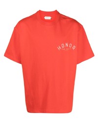 rotes bedrucktes T-Shirt mit einem Rundhalsausschnitt von HONOR THE GIFT