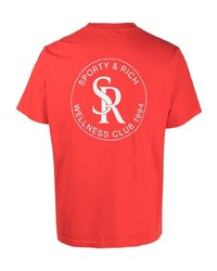 rotes bedrucktes T-Shirt mit einem Rundhalsausschnitt von Sporty & Rich