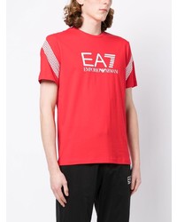 rotes bedrucktes T-Shirt mit einem Rundhalsausschnitt von Ea7 Emporio Armani