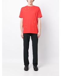 rotes bedrucktes T-Shirt mit einem Rundhalsausschnitt von Armani Exchange