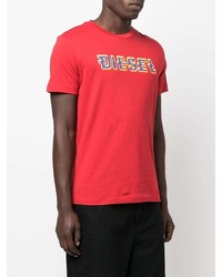 rotes bedrucktes T-Shirt mit einem Rundhalsausschnitt von Diesel