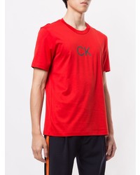 rotes bedrucktes T-Shirt mit einem Rundhalsausschnitt von CK Calvin Klein