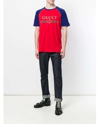 rotes bedrucktes T-Shirt mit einem Rundhalsausschnitt von Gucci