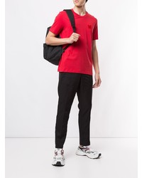 rotes bedrucktes T-Shirt mit einem Rundhalsausschnitt von CK Calvin Klein