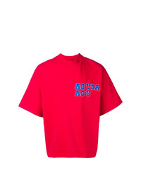 rotes bedrucktes T-Shirt mit einem Rundhalsausschnitt von Reebok