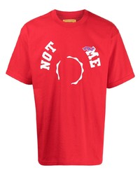 rotes bedrucktes T-Shirt mit einem Rundhalsausschnitt von Seven By Seven