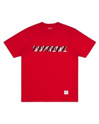 rotes bedrucktes T-Shirt mit einem Rundhalsausschnitt von Supreme