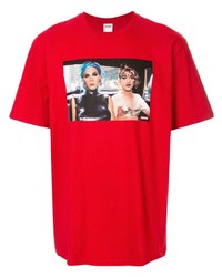 rotes bedrucktes T-Shirt mit einem Rundhalsausschnitt von Supreme