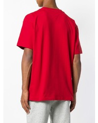 rotes bedrucktes T-Shirt mit einem Rundhalsausschnitt von Tommy Jeans