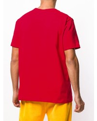 rotes bedrucktes T-Shirt mit einem Rundhalsausschnitt von Champion