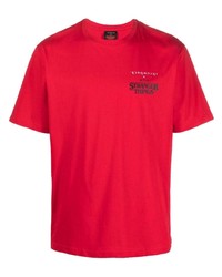 rotes bedrucktes T-Shirt mit einem Rundhalsausschnitt von Throwback.