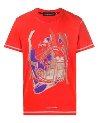 rotes bedrucktes T-Shirt mit einem Rundhalsausschnitt von United Standard