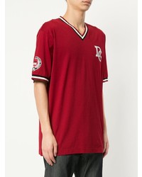 rotes bedrucktes T-Shirt mit einem V-Ausschnitt von Dolce & Gabbana