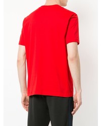 rotes besticktes T-Shirt mit einem Rundhalsausschnitt von CK Calvin Klein