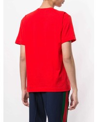 rotes besticktes T-Shirt mit einem Rundhalsausschnitt von Comme Des Garcons Play