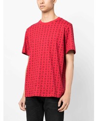 rotes besticktes T-Shirt mit einem Rundhalsausschnitt von MCM