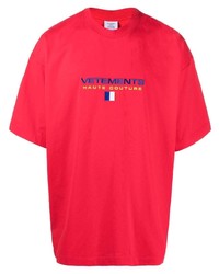 rotes besticktes T-Shirt mit einem Rundhalsausschnitt von Vetements